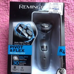 NWT Remington Dual Track Shaver